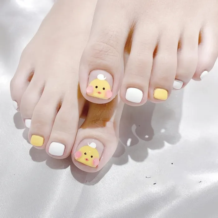 nail chân trắng da đẹp