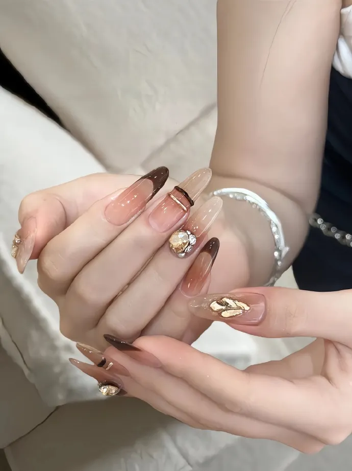 mẫu nail tay đẹp hottrend