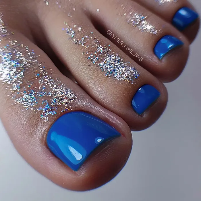 nail chân màu xanh dương cực đẹp