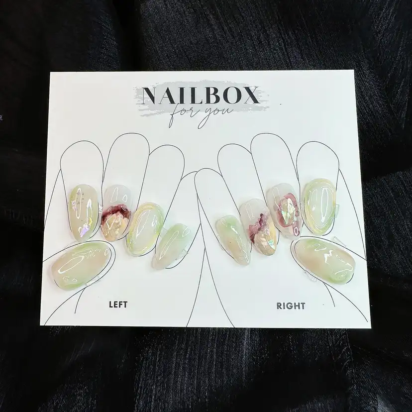 mẫu nail box đẹp đơn giản độc đáo