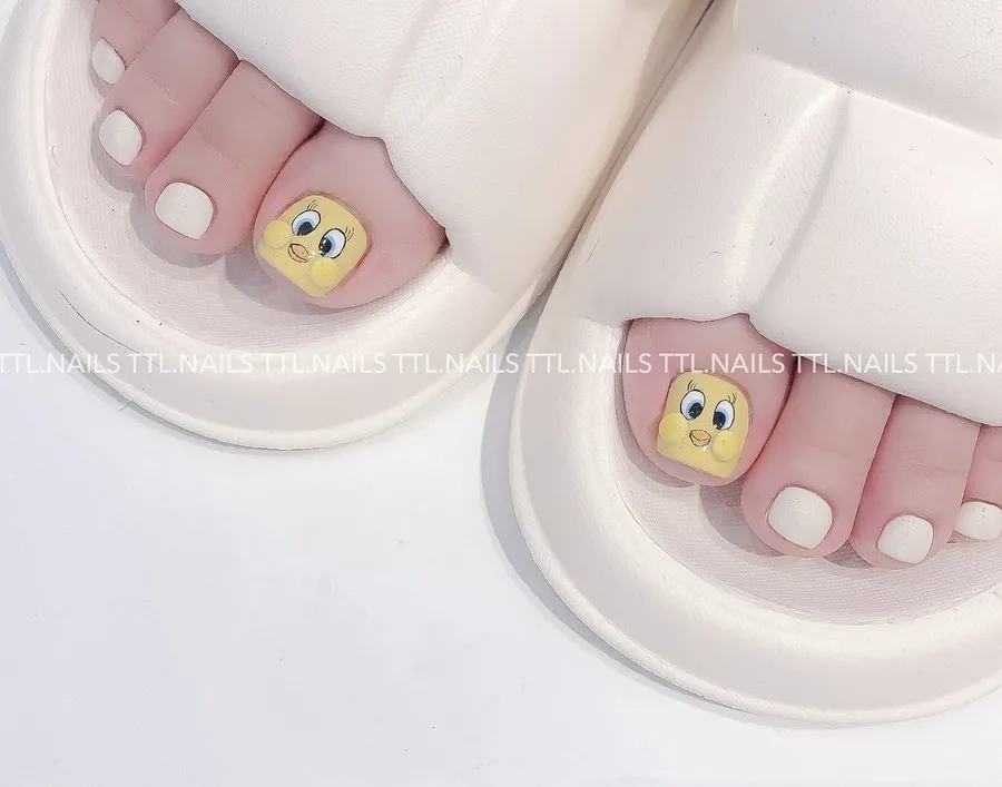 mẫu nail chân cute hot trend 2