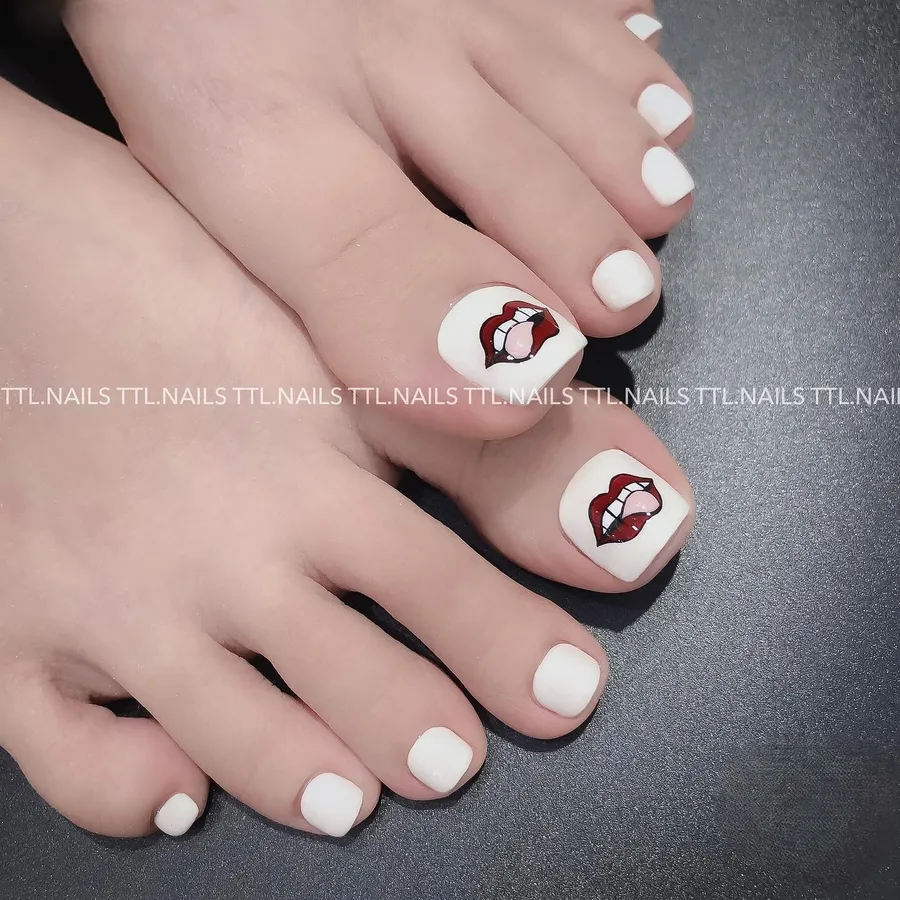 Mẫu nails chân cute mới nhất 2