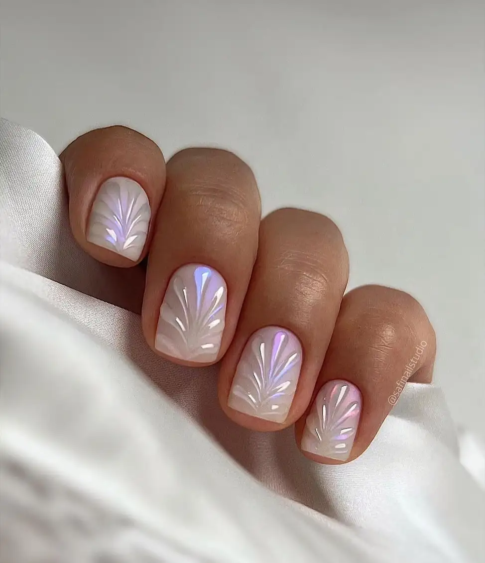 mẫu nail tay đẹp cho da ngăm khỏe khoắn