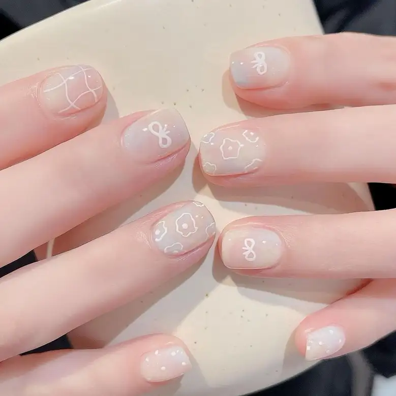 mẫu nail vuông thanh lịch