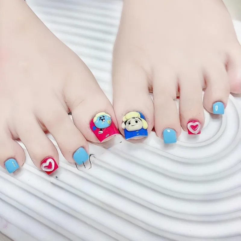 mẫu nail chân vẽ hoạt hình