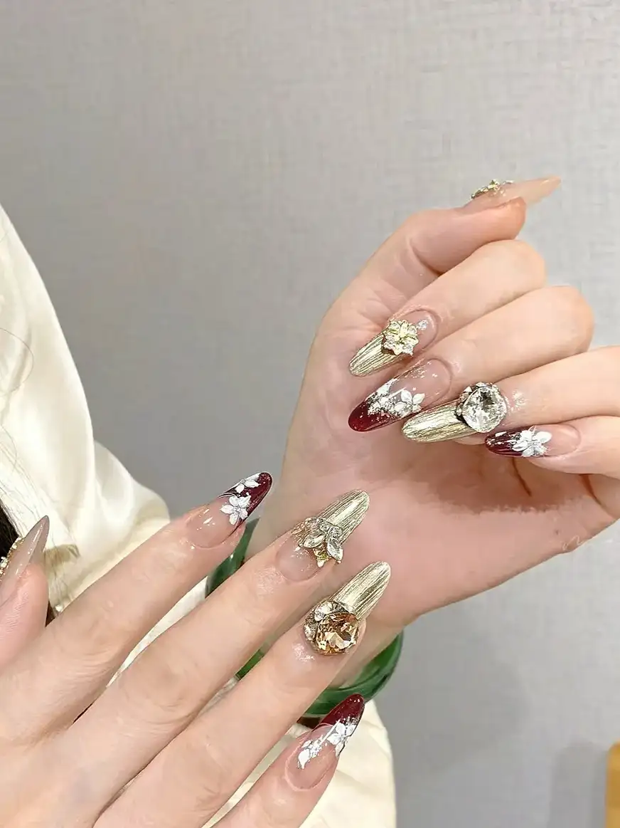 nail tết xinh cá tính