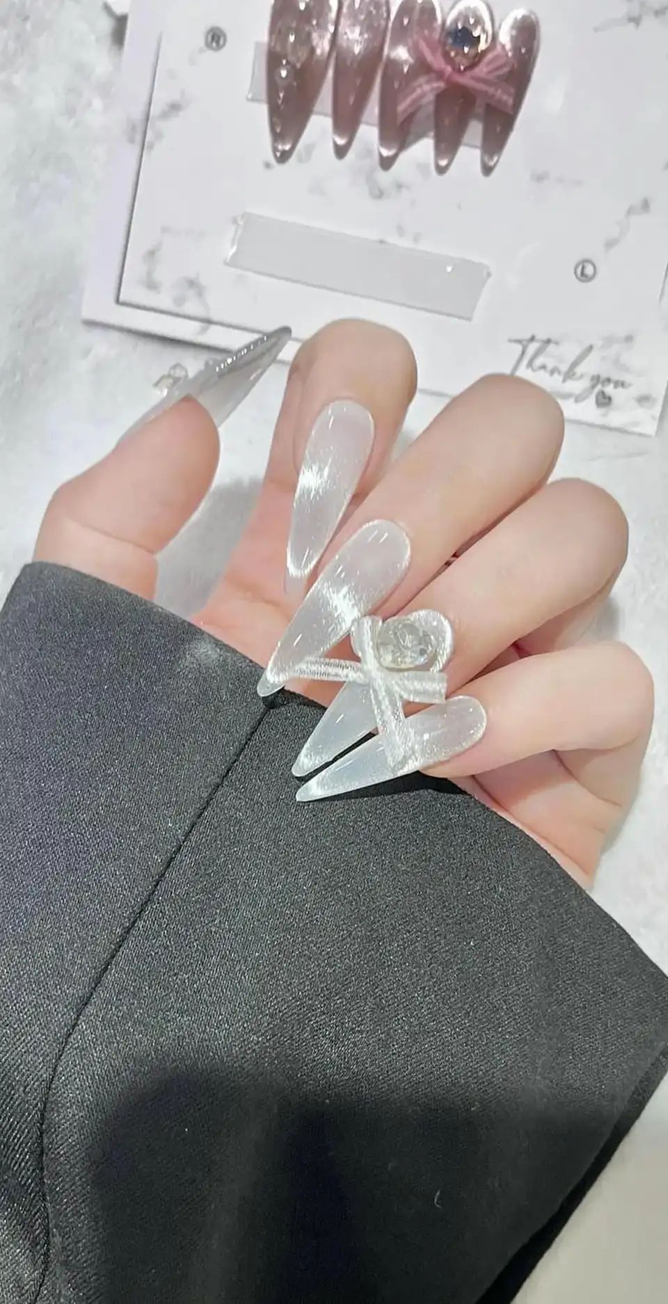 nail box mắt mèo nổi bật