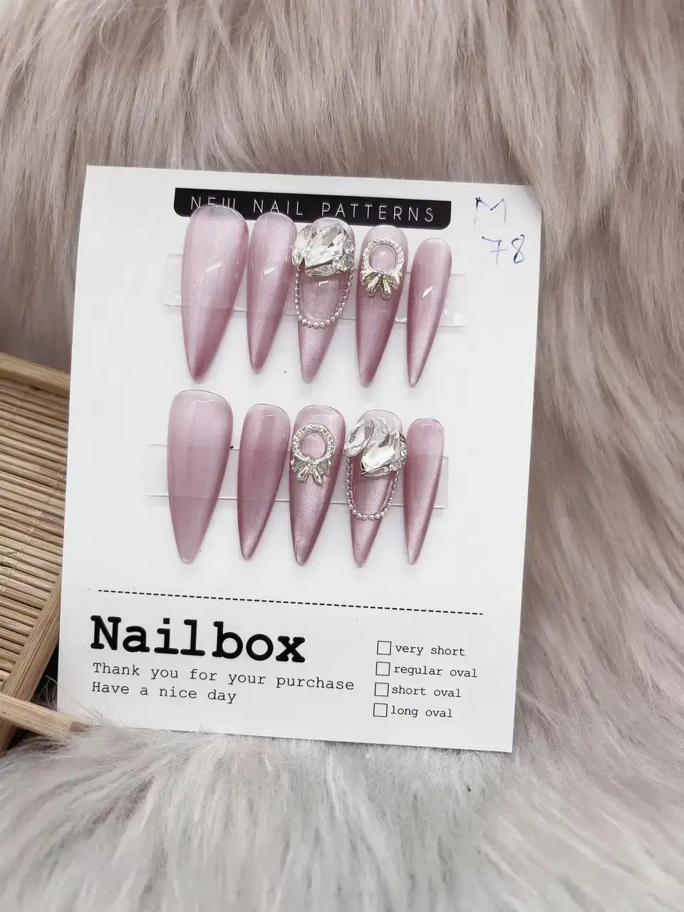 nail box mắt mèo lấp lánh