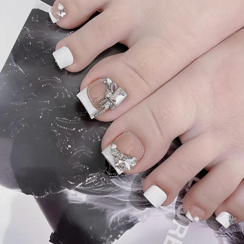 nail chân cô dâu cuốn hút