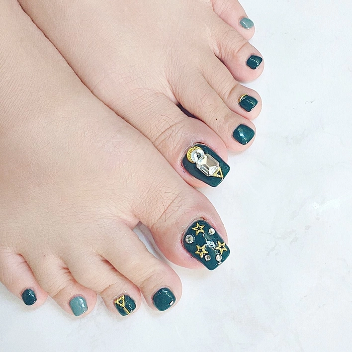 mẫu nail chân đẹp đi biển cute