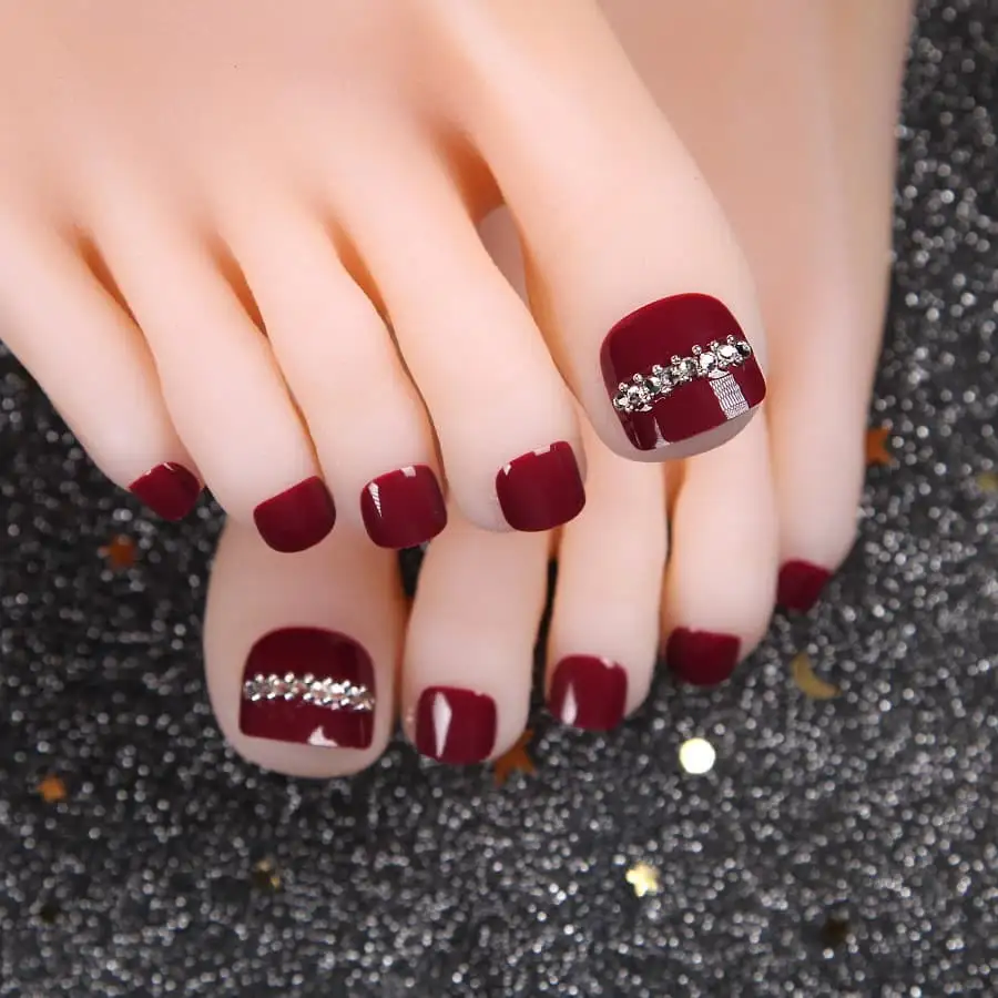 nail chân đỏ đẹp 2