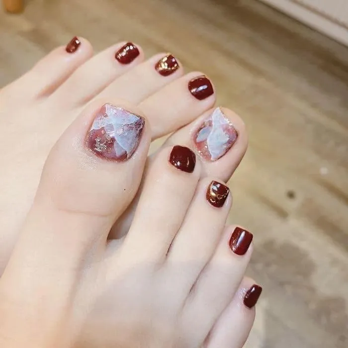 mẫu nail chân đỏ đô đẹp 