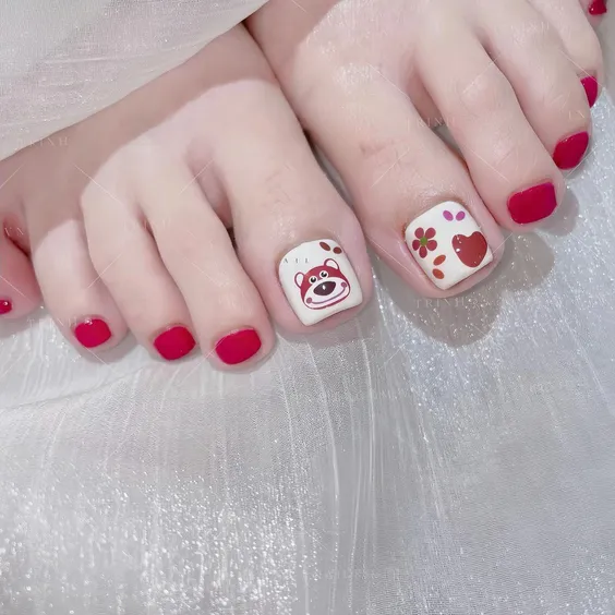 nail chân gấu dâu 1