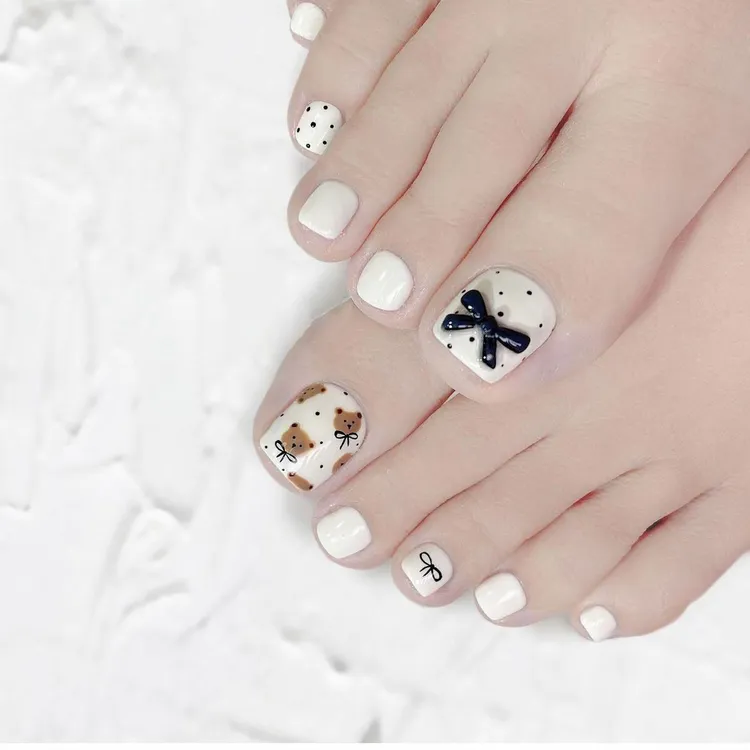 nail chân trắng sữa cute