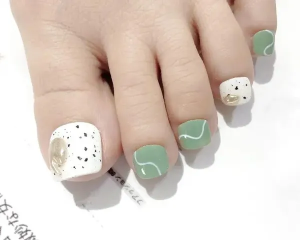 nail chân màu xanh mint đẹp mắt 4