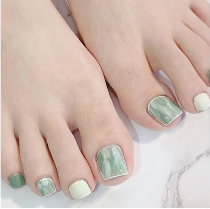 mẫu nail chân ombre bắt mắt