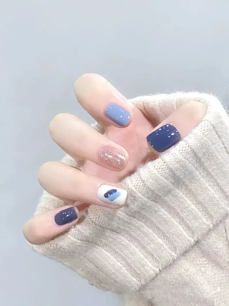 bộ nail đi biển tạo cảm giác như đang tận hưởng