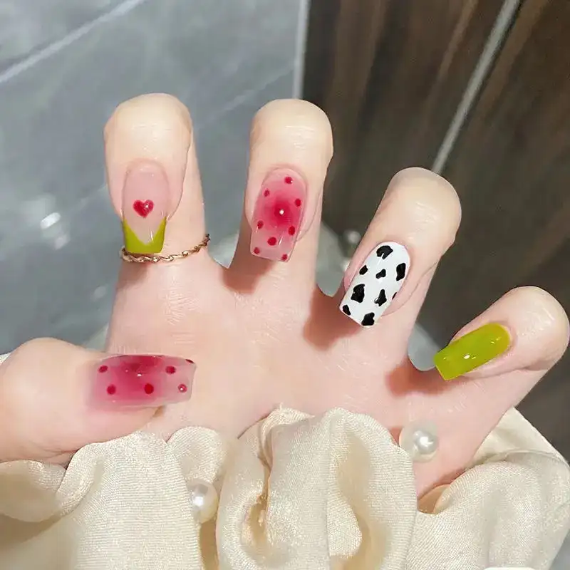 nail mùa hè đi biển đặc sắc