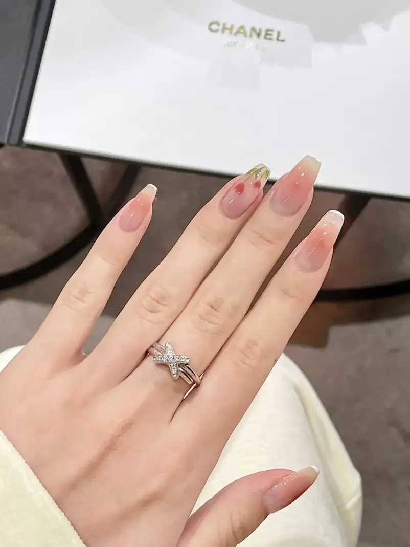 nail hoa tulip tinh tế 