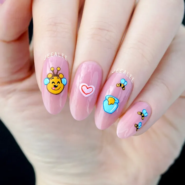 nail tay cute 3