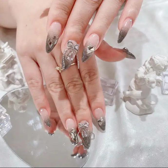 Mẫu nail tay đẹp nhất