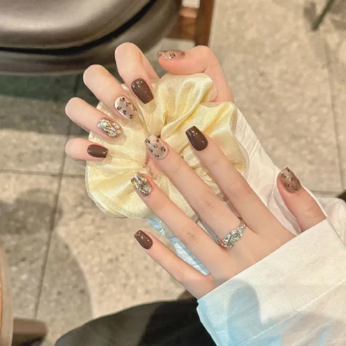 mau nail tay basic chanh xả