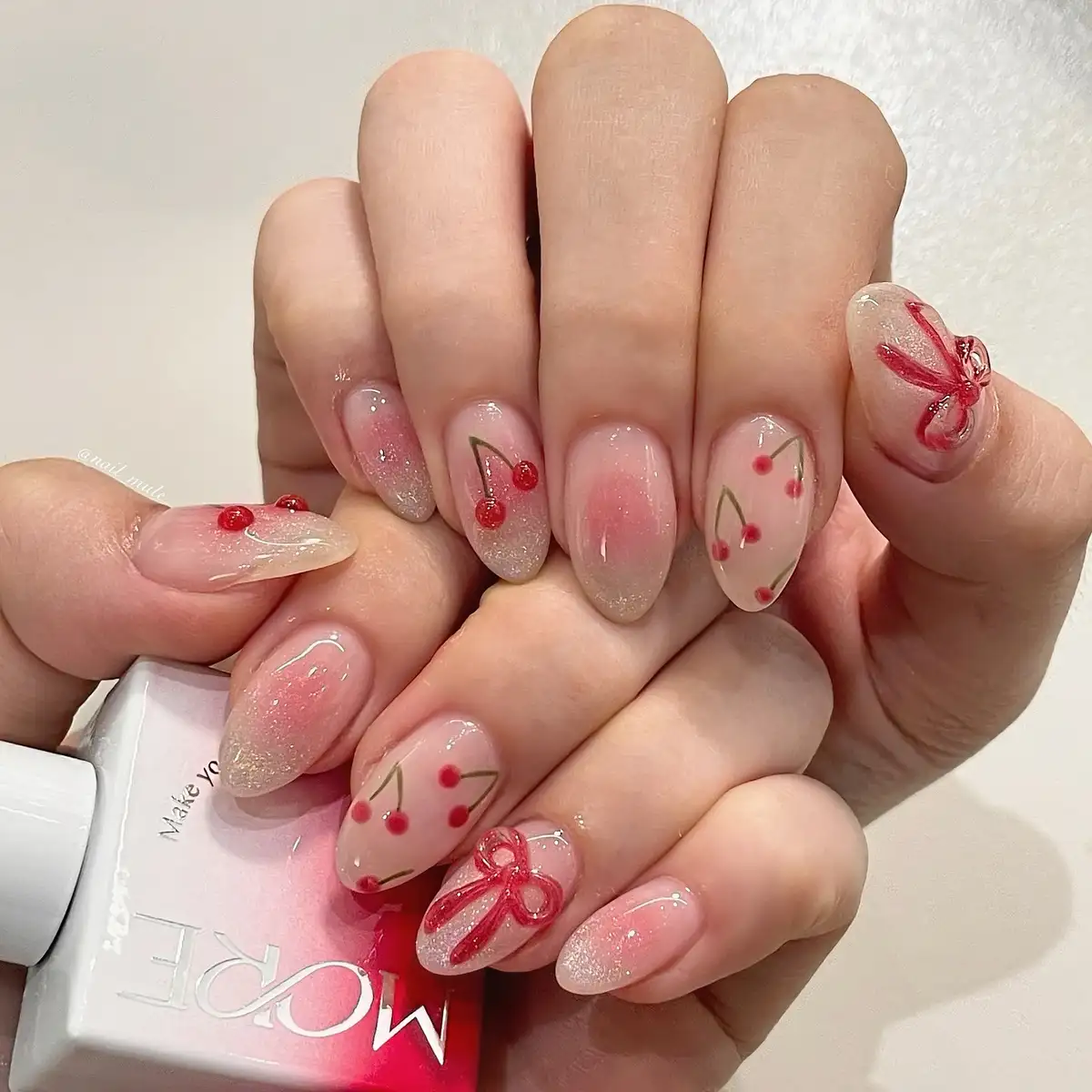 vẽ móng tay các mẫu nail đơn giản dễ thương nhưng không đơn điệu