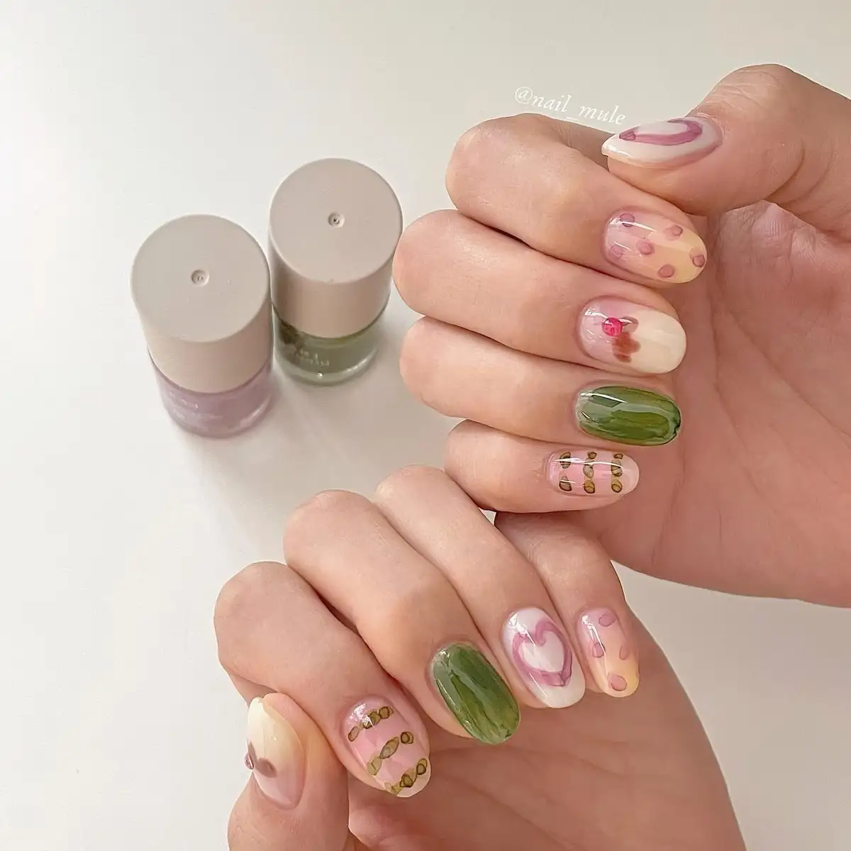 nail tay đơn giản đẹp như một làn gió mát lành