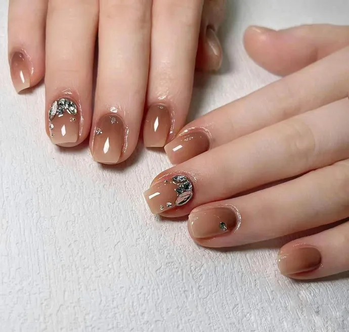 nail tay đơn giản đẹp sang chảnh 5