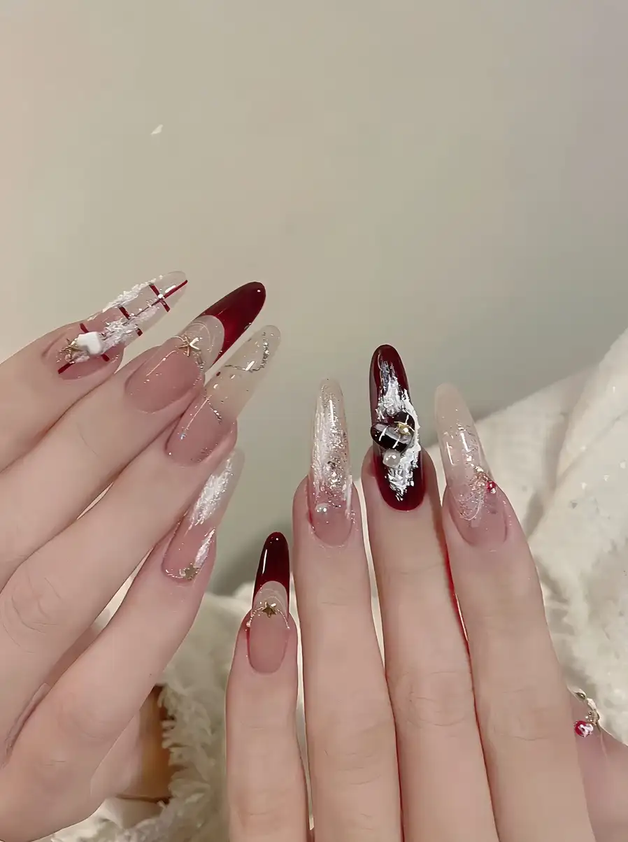 nail móng tròn nhọn hiện đại