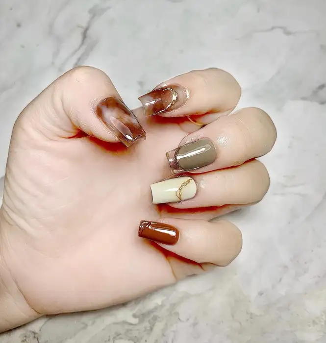 nail vân đá huyền ảo