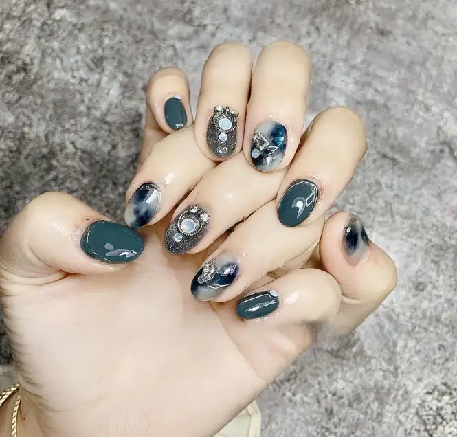 nail vân đá đẹp bí ẩn