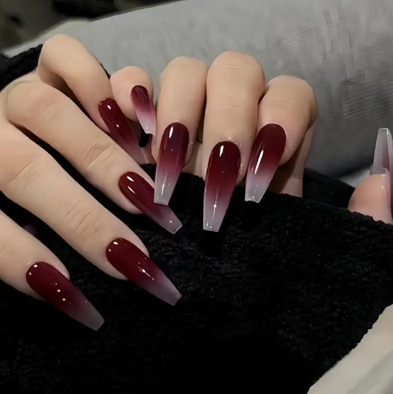 mẫu nail móng dài đẹp mạnh mẽ, cá tính