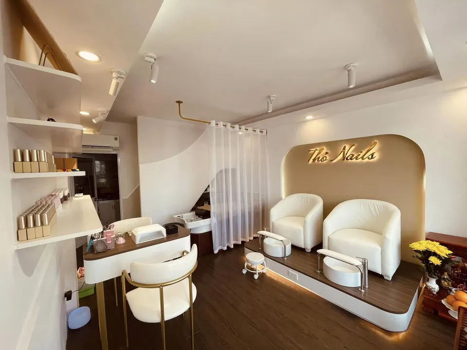 thiết kế tiệm nail đơn giản đẹp 1