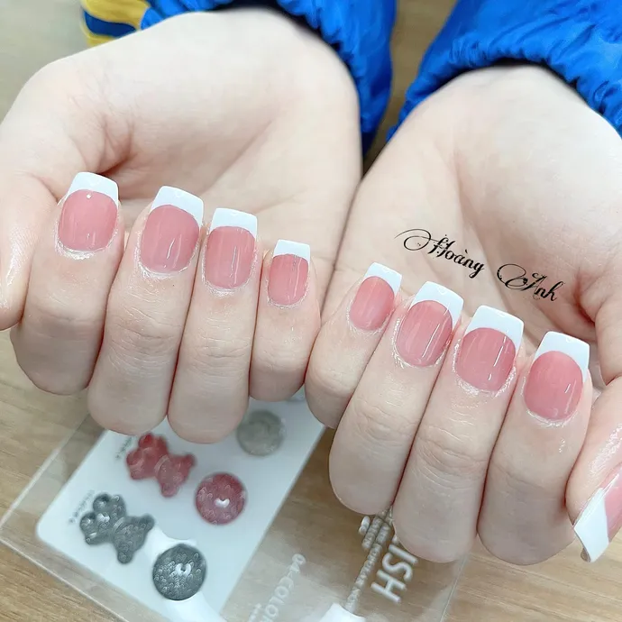 nail tay đơn giản đẹp sang chảnh