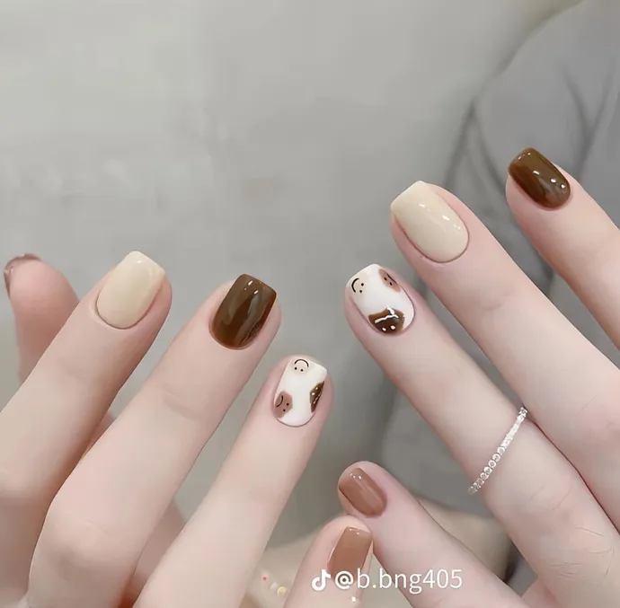 mẫu nail tay được nhiều người ưa chuộng