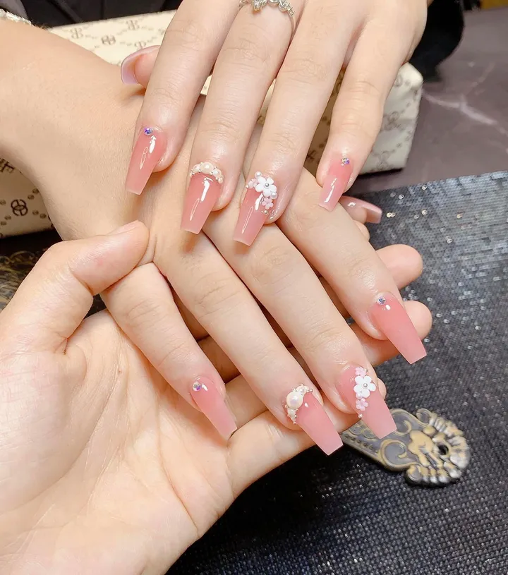 top những mẫu nail cho học sinh cấp 2