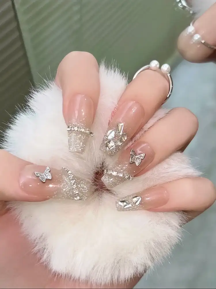 nail bướm dịu dàng