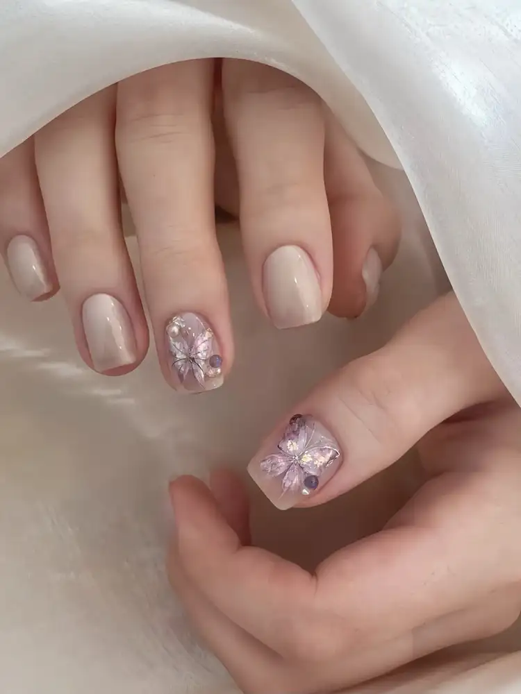 nail bướm mát lành