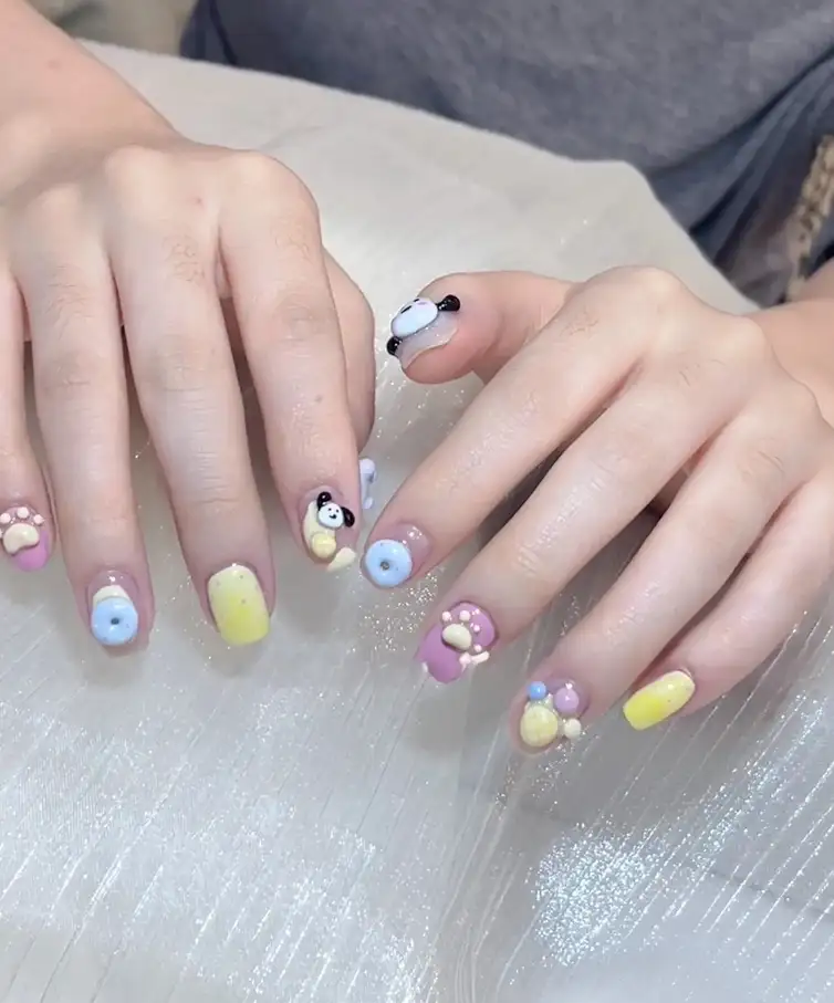 nail con chó hiện đại