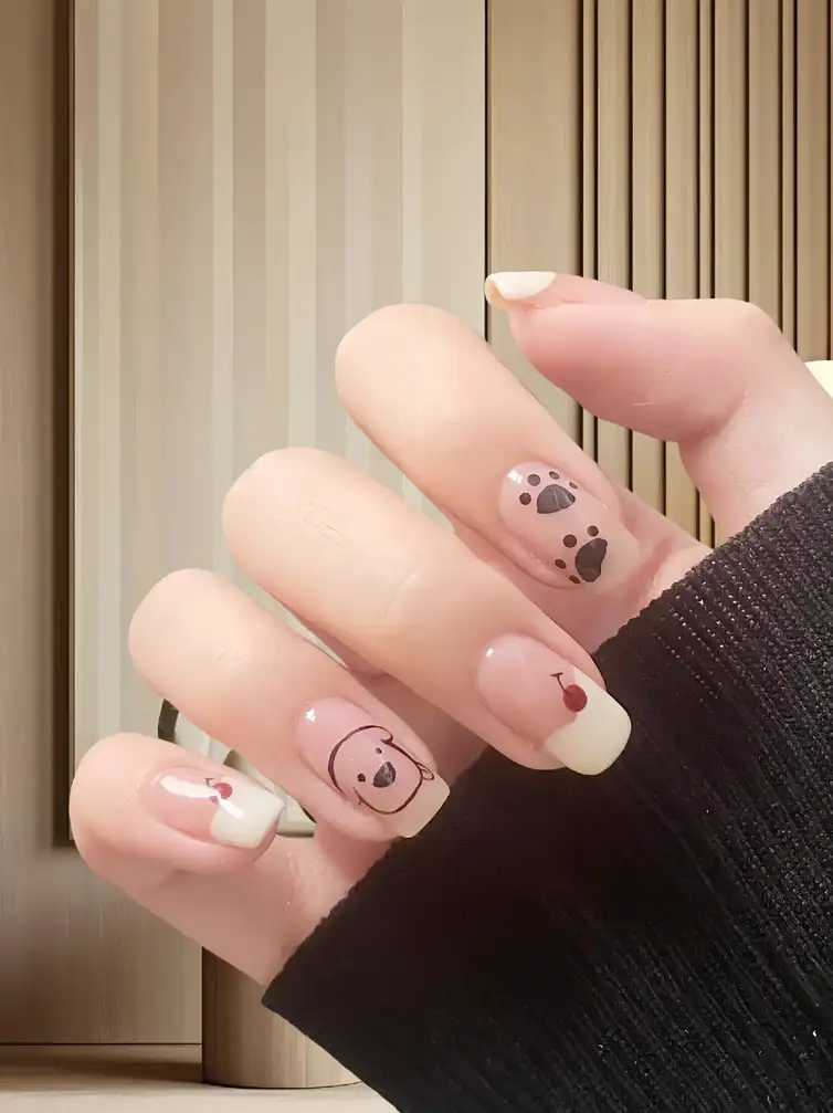 mẫu nail con chó đầy phong cách