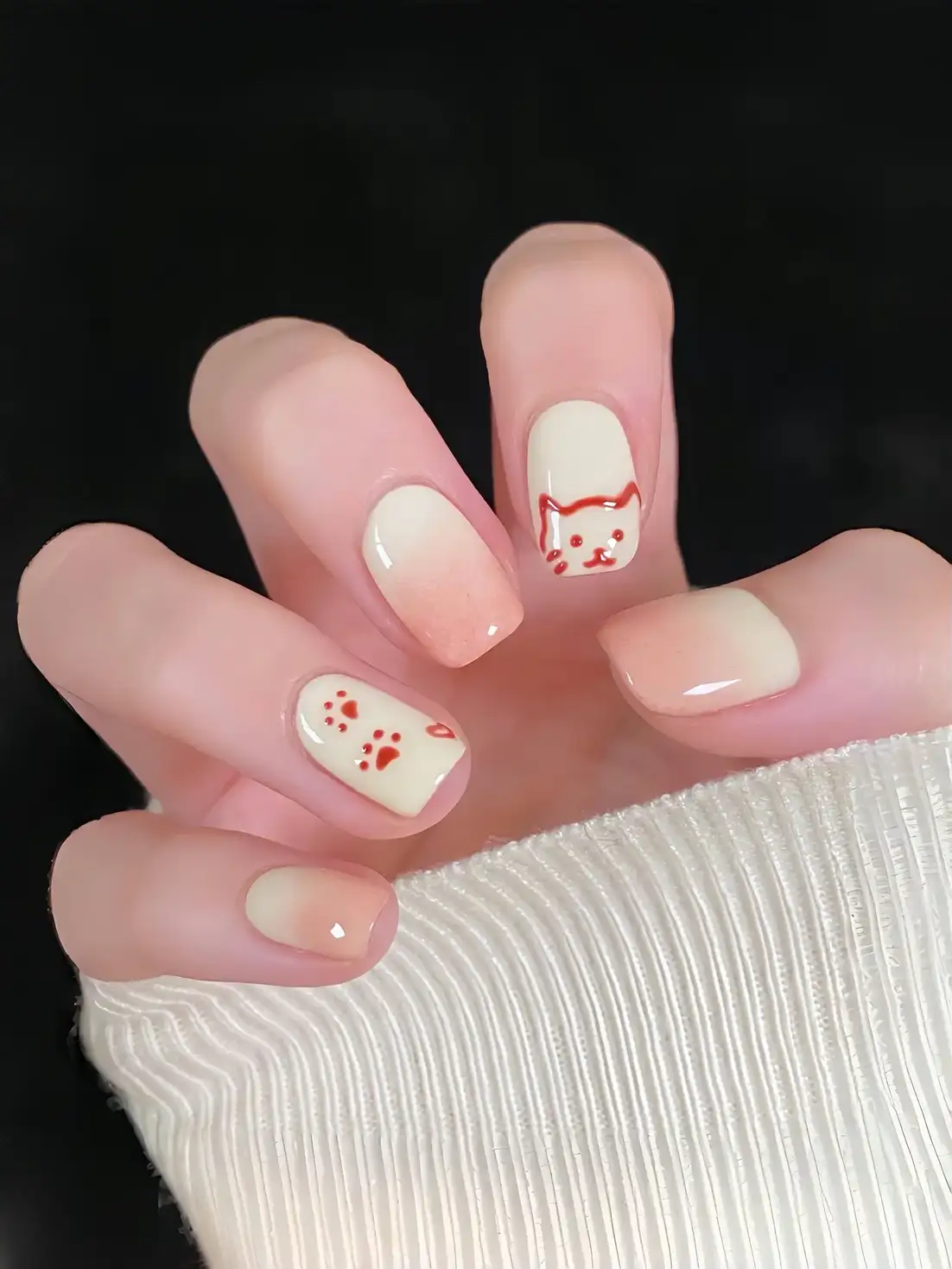 nail con mèo đáng yêu