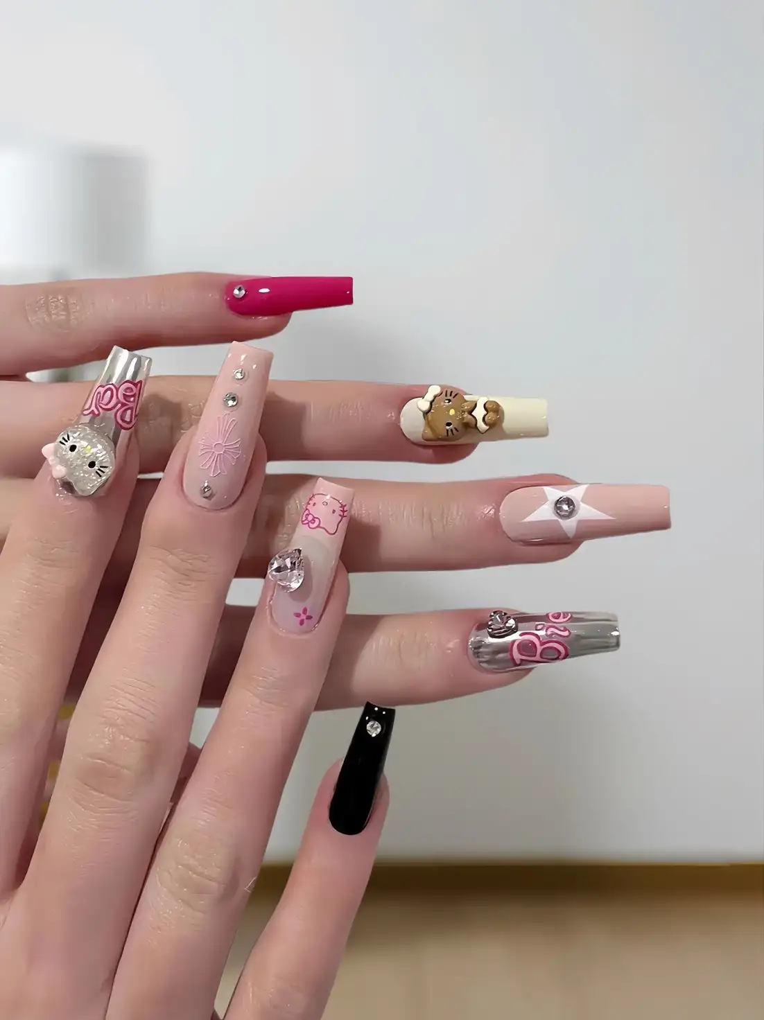 nail con mèo phong cách barbie