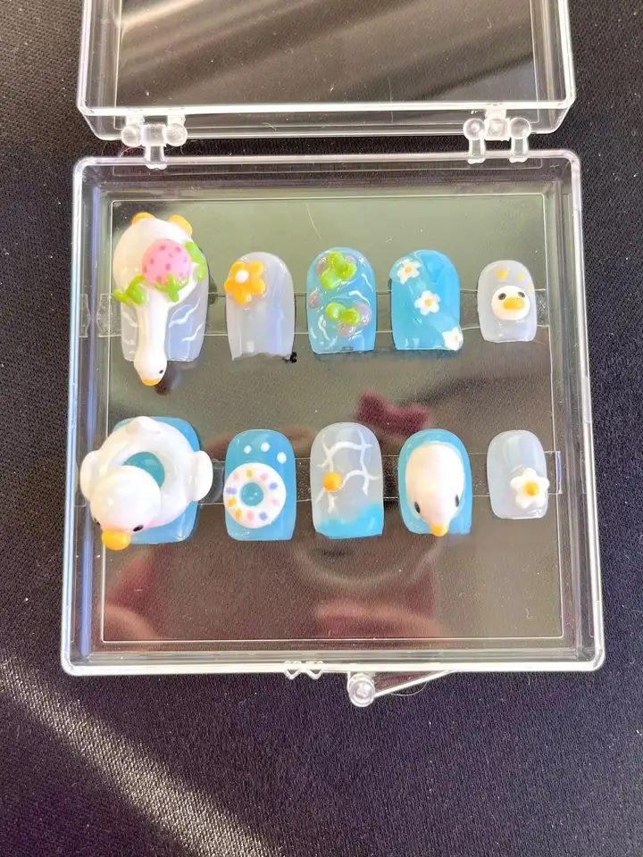 nail hình con vịt nhẹ nhàng