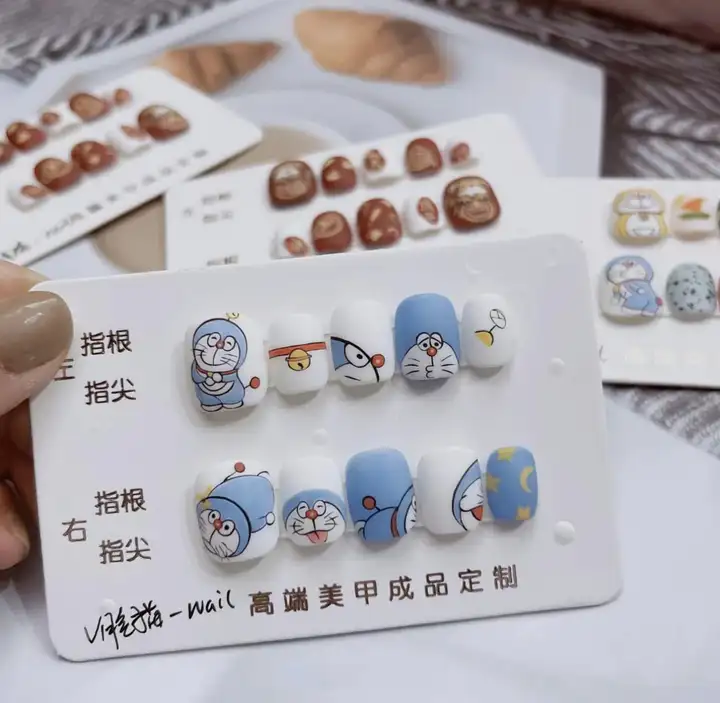 móng tay mẫu nail doraemon đáng yêu