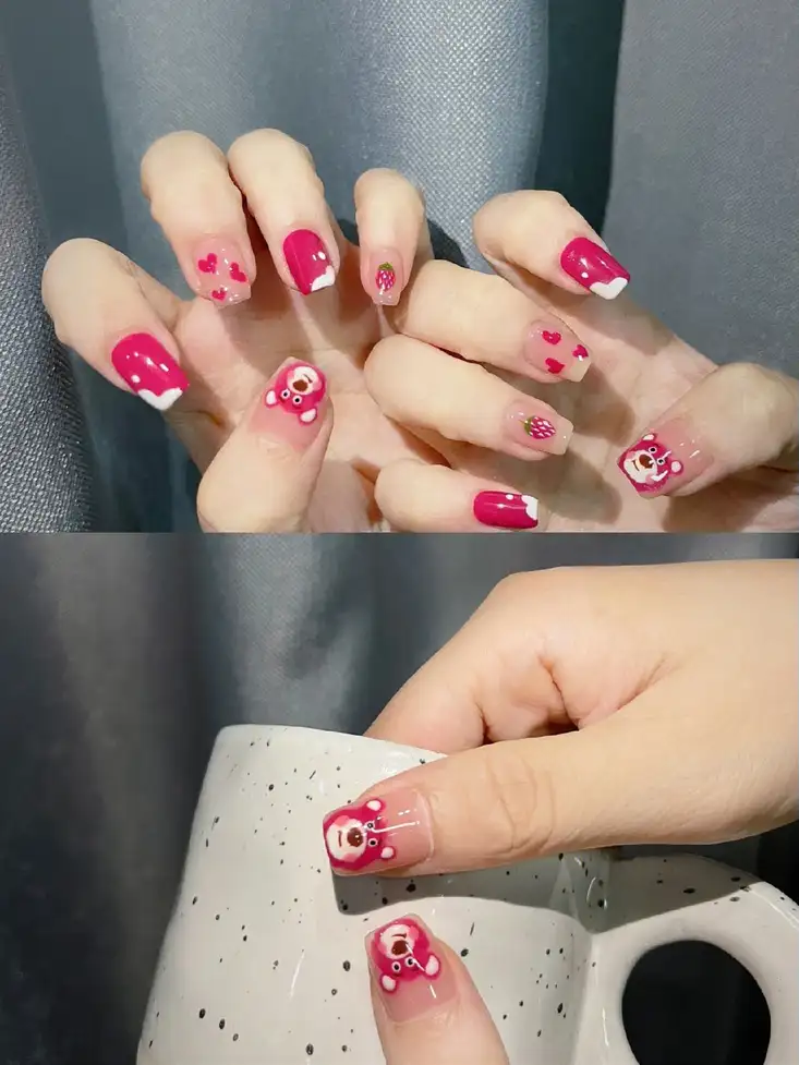 mẫu nail gấu dâu dễ thương