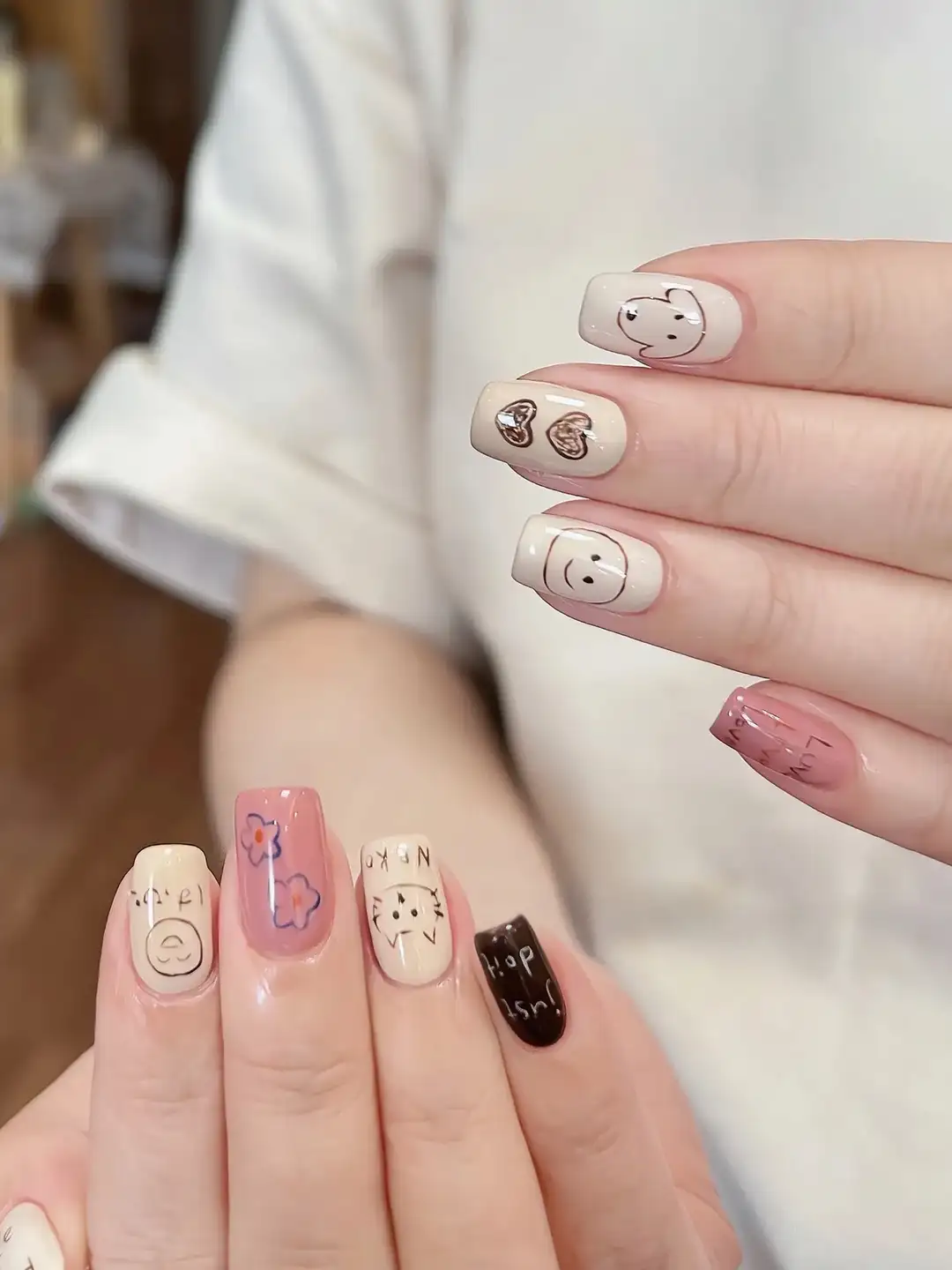 mẫu nail hàn quốc đơn giản 