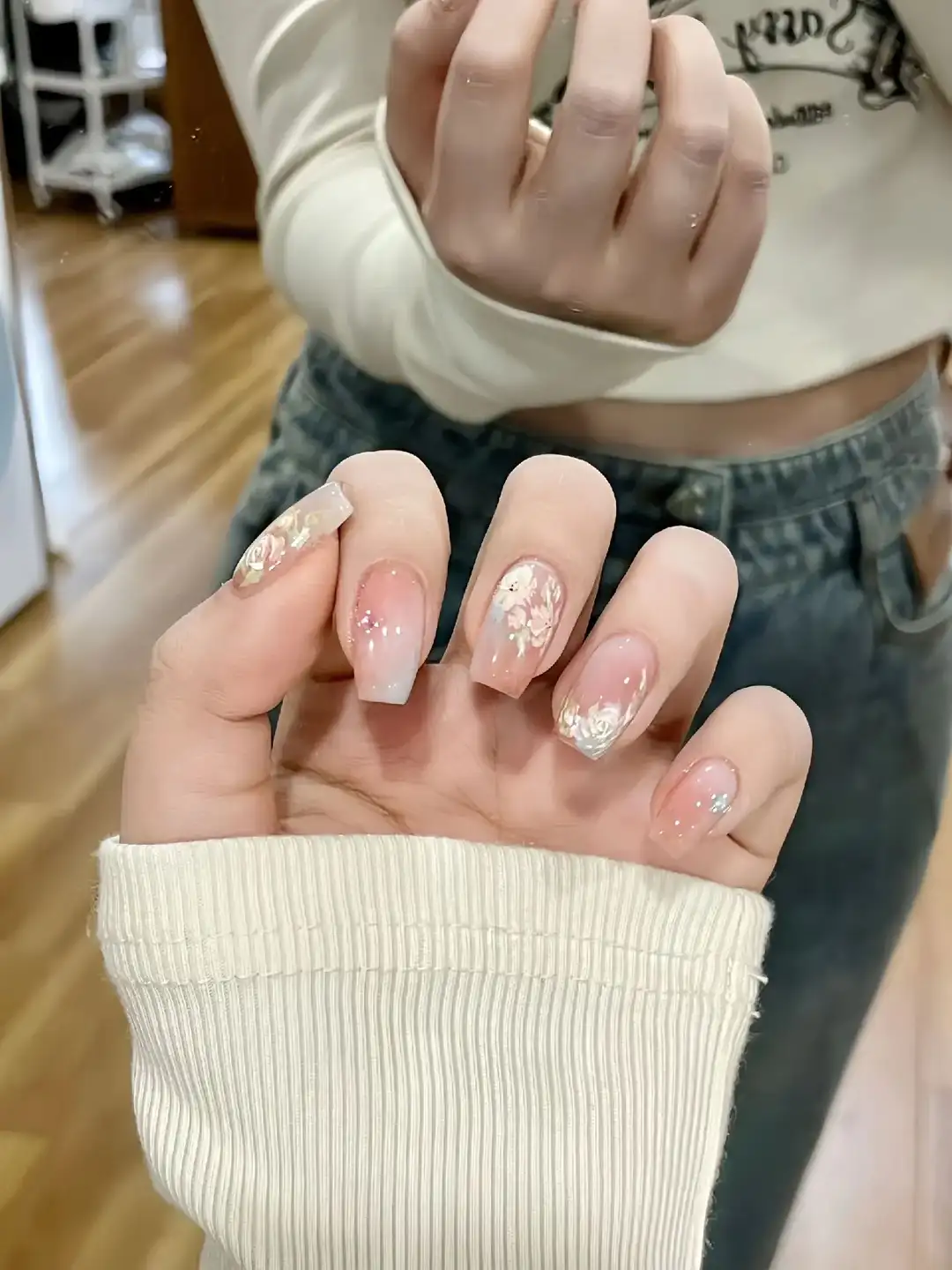 mẫu nail hoa đào đẹp tinh xảo