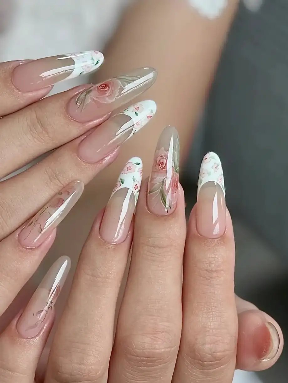 mẫu nail hoa hồng đơn giản nhẹ nhàng, thanh lịch