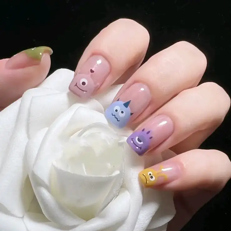 mẫu nail hoạt hình độc đáo và cá tính